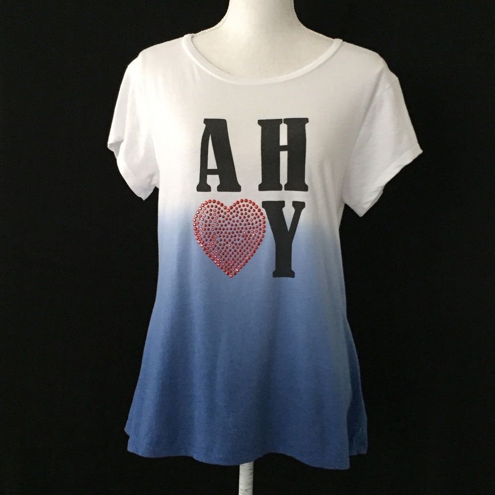 ‘AHOY’ blue ombre’ T by Newport News.  Size M. EUC
